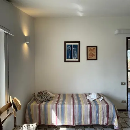 Terrazza Sul Mar Ionio A 150m Dalla Dom wakacyjny Reitani